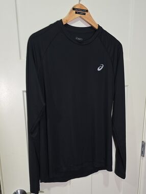3/$30 ASICS Dri-Fit Long Sleeve Performance Tee Running